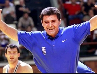 Την Παρασκευή η κηδεία του Μπάμπη Χολίδη